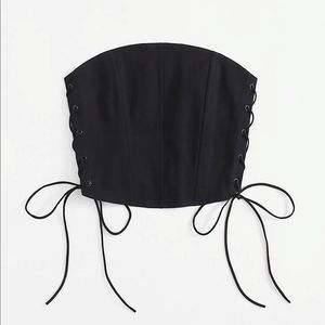 Black lace- up sides tube top